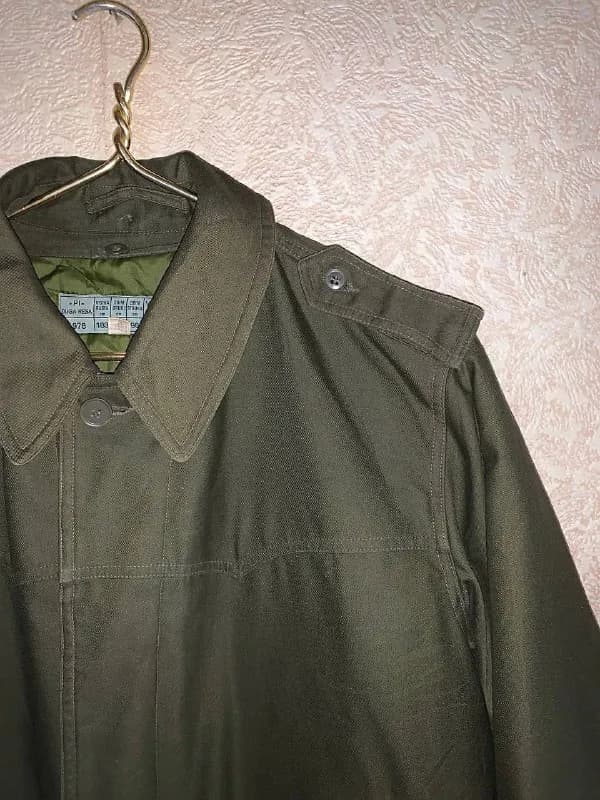 1-Хорватский плащ 1978 года — Тбилиси — 50 ₾