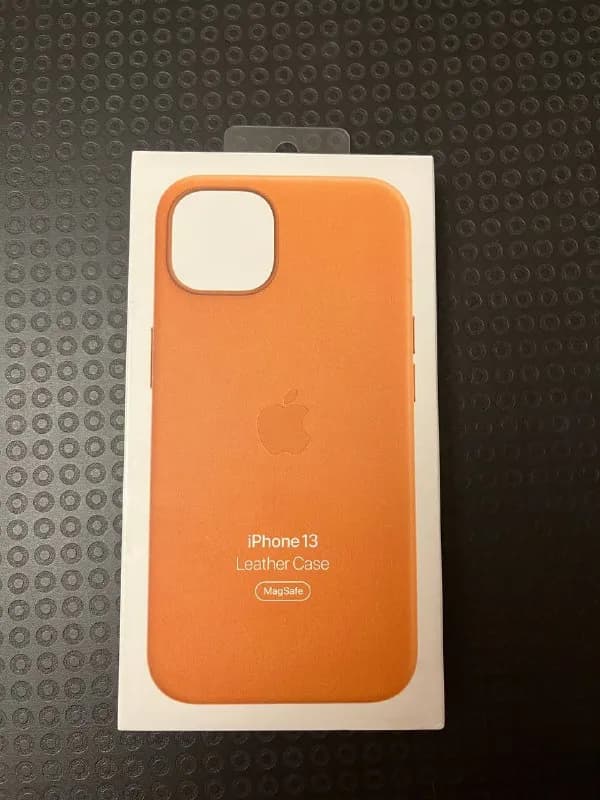 iPhone 13 Leather Case with MagSafe — Тбилиси — 150 ₾