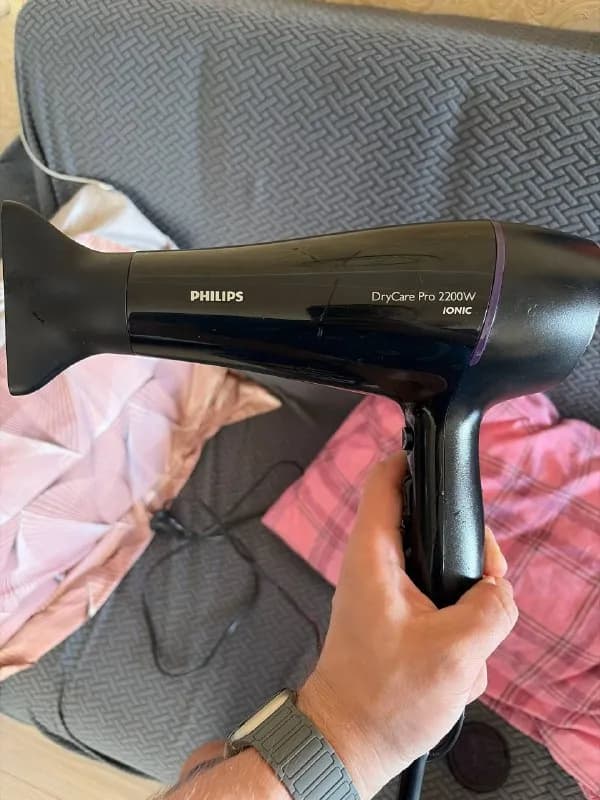 Philips DryCare Pro 2200W Ionic — Батуми — 50 ₾