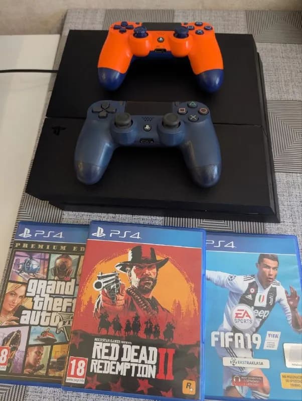 PS4. — Батуми — 400 ₾
