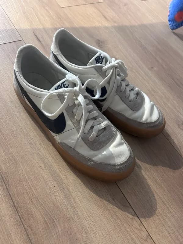 41.5- 50 лари — Батуми — 50 ₾