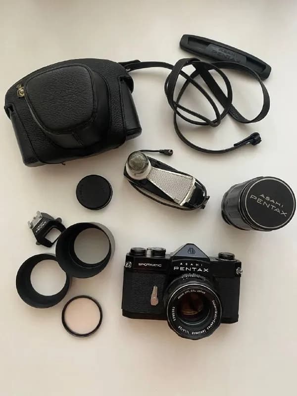 Pentax Spotmatic с 2 объективами и аксессуарами — 250$ или аналогично в лари — Тбилиси — 250 ₾
