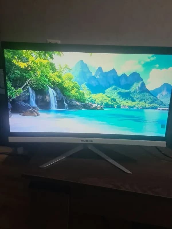 HUGON 24» (Full HD, IPS/VA) — в рабочем состоянии — Батуми — 150 ₾