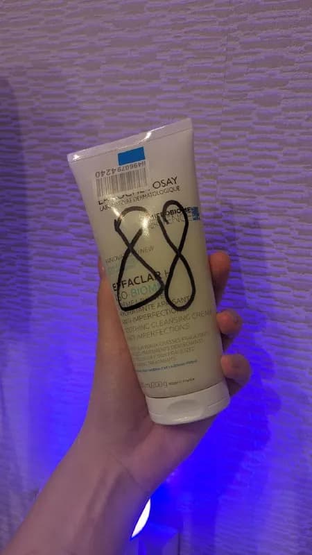 La Roche-Posay Effaclar H Iso-Biome Успокаивающий очищающий крем-гель для лица ПОЛНЫЙ. 50 лари (в ап — Тбилиси — 50 ₾