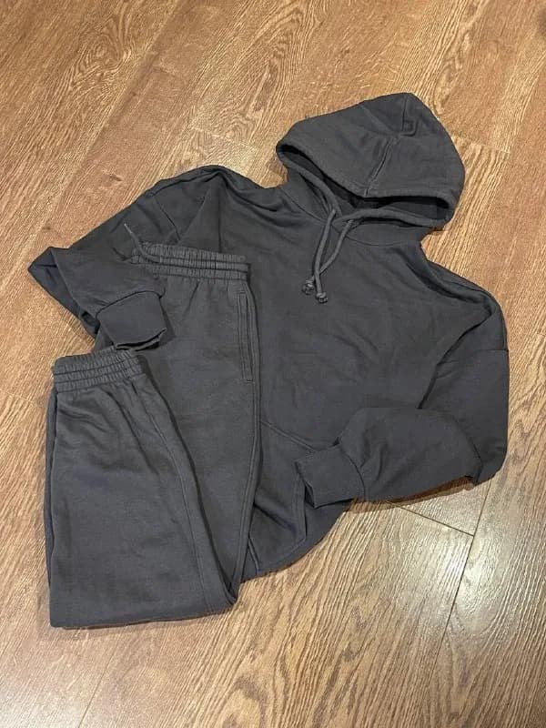 2 спортивных костюма от H&M — Тбилиси — 30 ₾