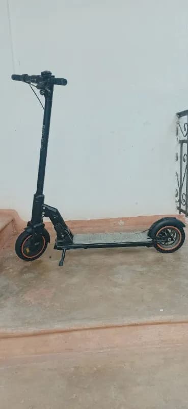 1) Kugoo m2 pro, запас хода 30 км, макс скорость 35 км/ч, бескамерные литые покрышки, дисковый торм — Тбилиси — 1200 ₾