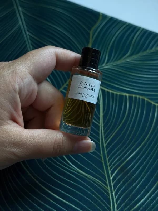 Dior Vanilla diorama — Батуми — 95 ₾
