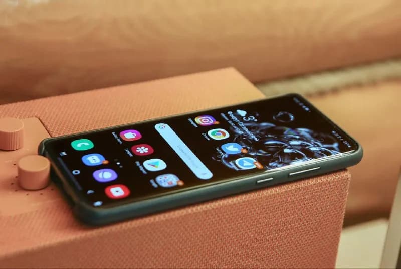 Samsung galaxy s20 ultra 5g 128gb. Без повреждений и царапин, экран целый, работает отлично. Срочна — Тбилиси — 700 ₾