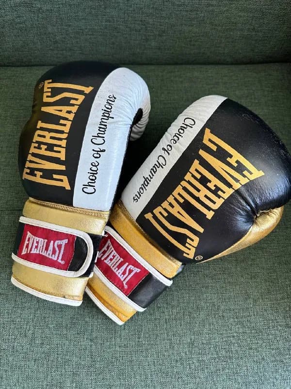10 «Everlast» 100 GEL — Тбилиси — 100 ₾