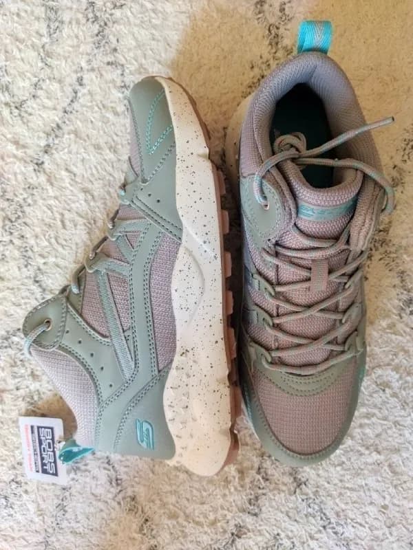 Skechers, размер 39/40 — Тбилиси — 40 230 ₾