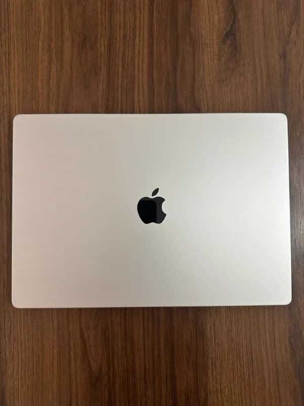 MacBook Pro M1Pro 16’ 16\512 — Батуми — 2 500 ₾