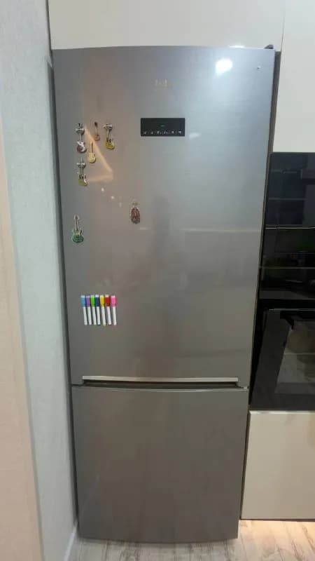beko высота 193 см ширина 70 см. No frost, супер тихий. Цвет темно серый. Причина — переходим на встро — Батуми — 1 200 ₾