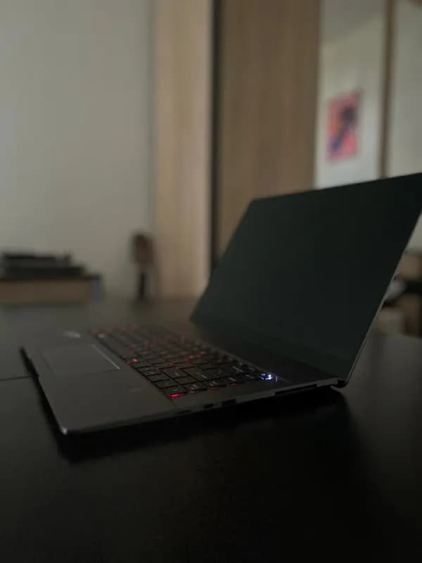 MSI Creator Z16 A12UET с тачскрином, ноутбук на гарантии — всё работает, покупался 3 месяца назад, к — Тбилиси — 3 600 ₾