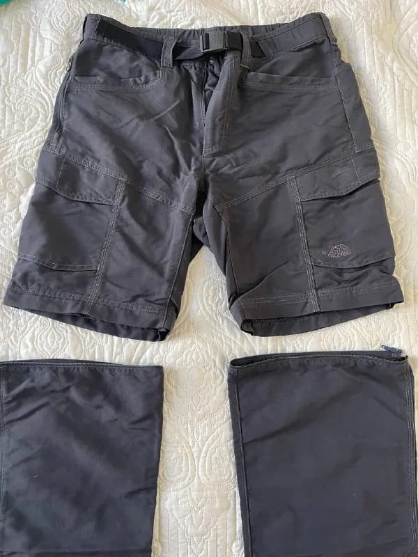 TNF тёмно серого цвета. S (30) — Тбилиси — 95 ₾