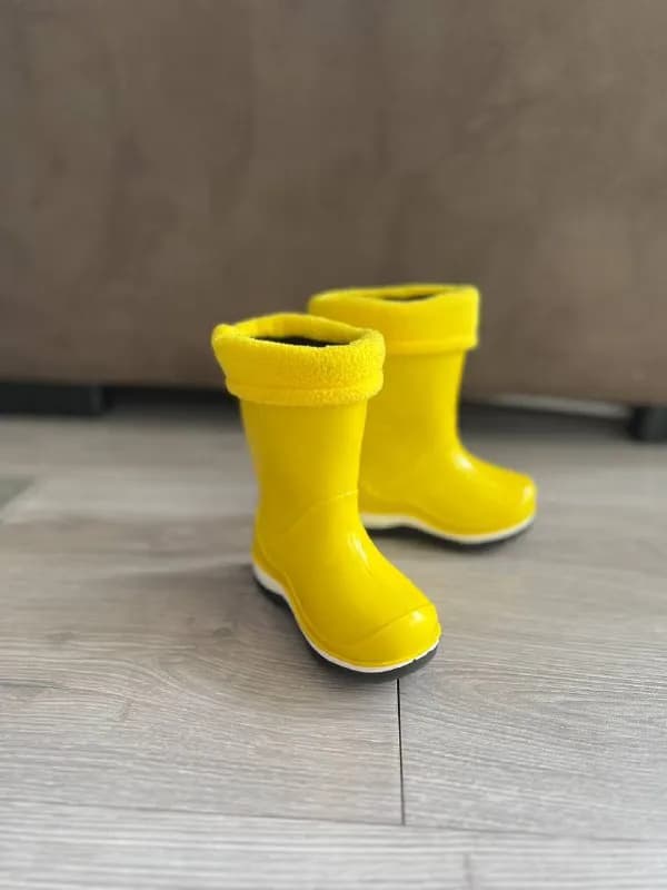 [телефон] см), хорошо гнуться, легко моются — Тбилиси — 40 ₾