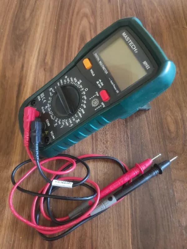 Mastech MY61 — 60 лари. — Тбилиси — 60 ₾