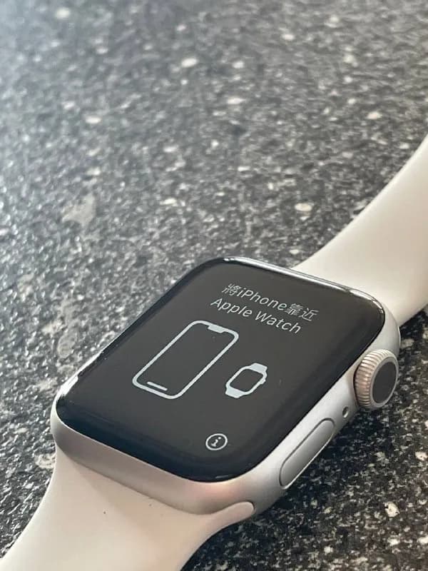 Apple Watch Series 6 40 мм — Тбилиси — 400 ₾