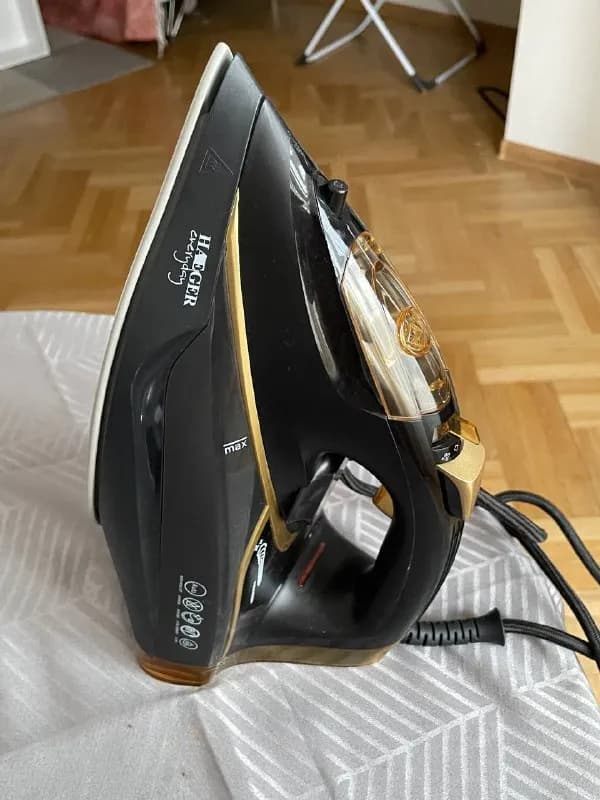 Haeger, мощность 2400W, фактически новый. Цена 50 лари. Ваке — Тбилиси — 50 ₾