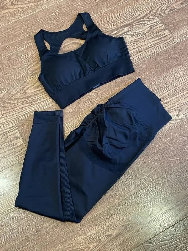2 спорт комплекта лосины +топ — Тбилиси — 70 ₾