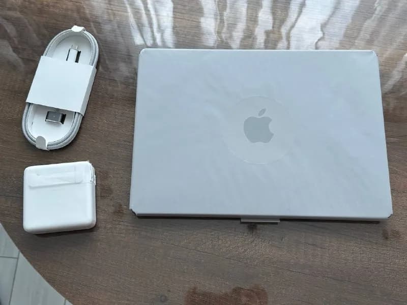 NEW MacBook Pro 14 M2 Pro (12/19), 16/1Tb Space Gray — Тбилиси — 2 400 $