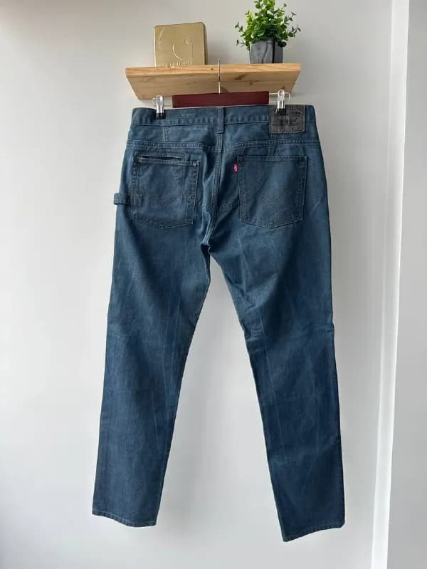 Levi’s Double Knee — Батуми — 95 ₾