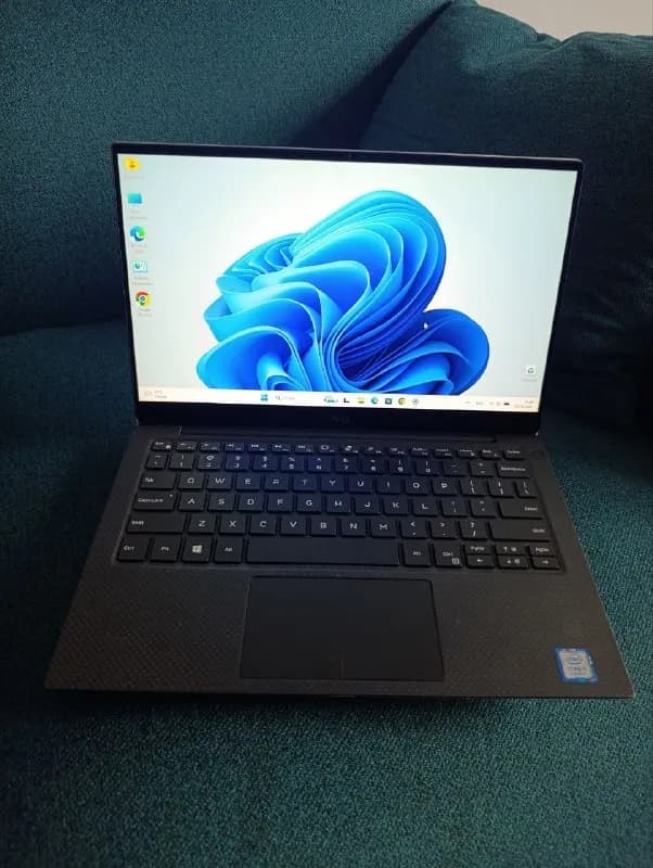 Dell XPS 13 9380 Touchscreen — компактный премиальный ультрабук — Батуми — 850 ₾
