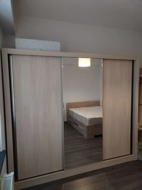 1. Платяной шкаф-купе (В*Ш*Г = 221*255*57 см, Made in Georgia) = 1300 GEL / 500 USD / 455 EUR — Тбилиси — 1 300 ₾