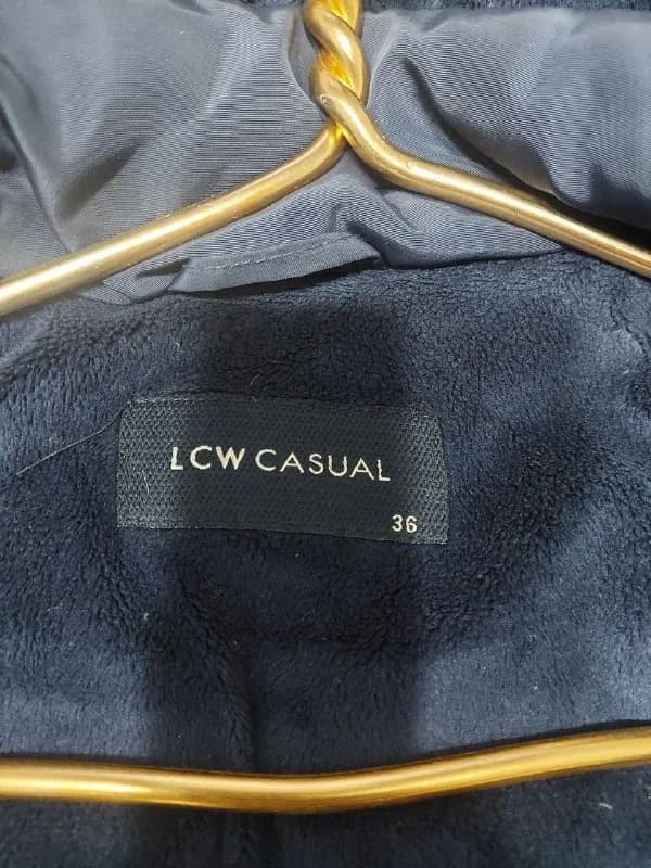Lc Waikiki. В отличном состоянии. 50 лари. Тбилиси — Тбилиси — 50 ₾