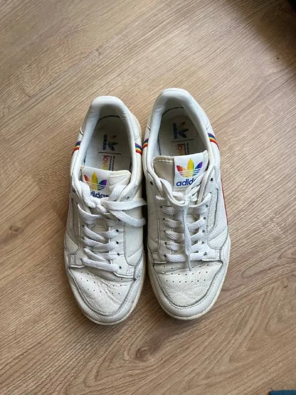 adidas continental 80, отдам за 40 лари, 30 если быстро — Тбилиси — 40 ₾