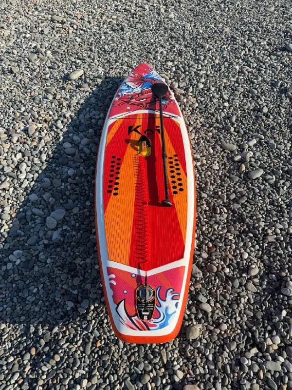 1. Надувной Sup board Koi. 350×84 см, подходит, чтобы плавать вдвоем. В комплекте чехол, насос, весл — Батуми — 600 ₾