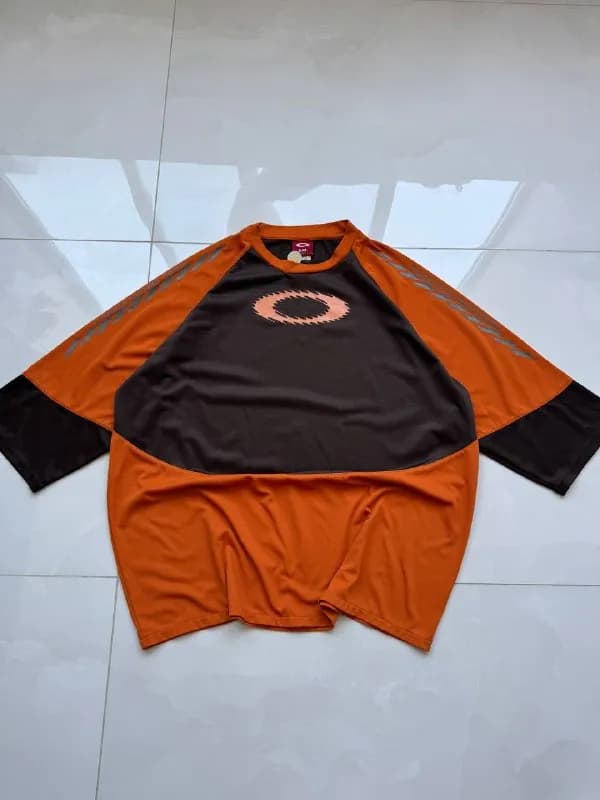 Oakley рукав 2/3 — Тбилиси — 60 ₾
