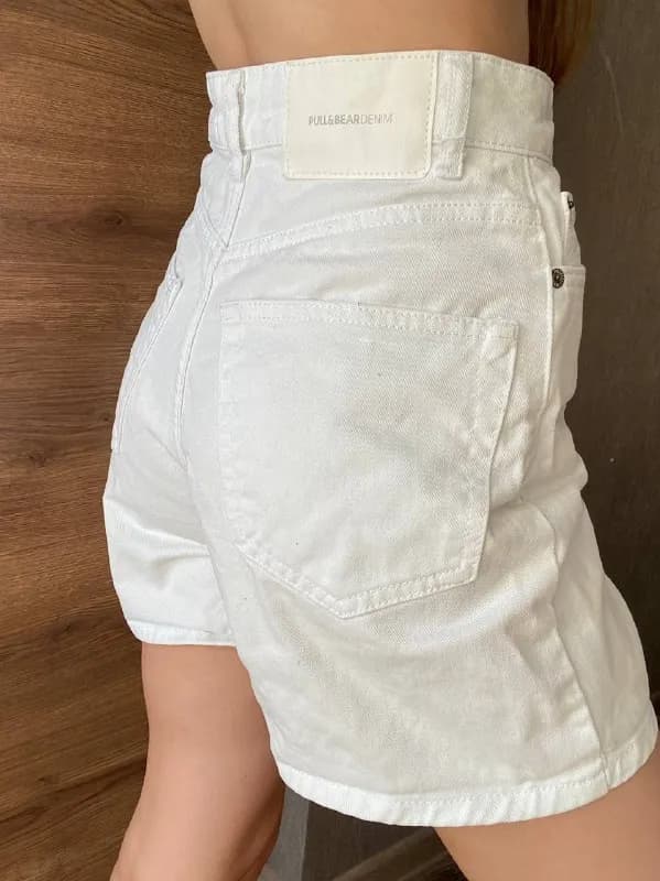 Zara 15 лари, шорты Pull and Bear 10 лари, размер хs-s — Тбилиси — 15 ₾