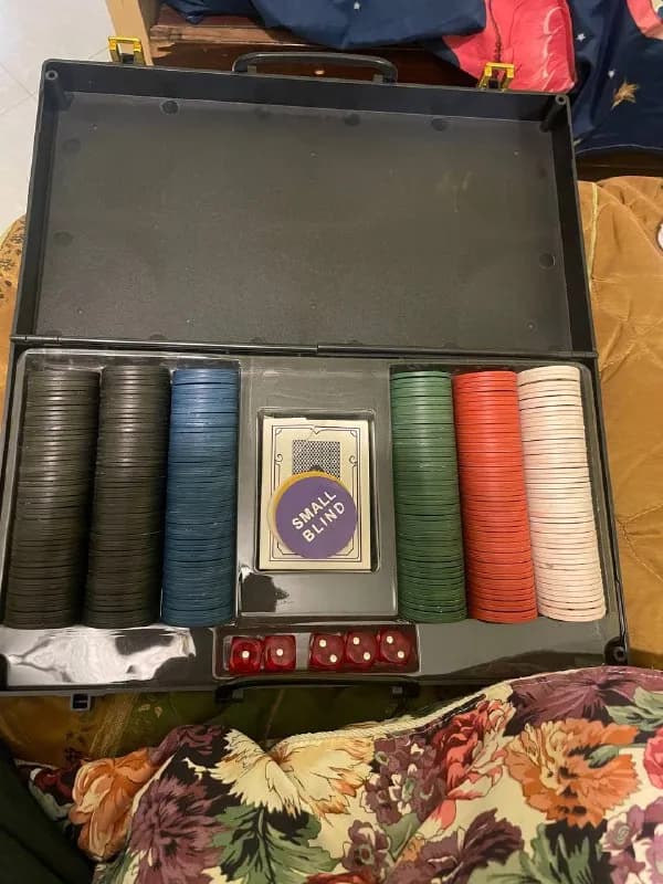 50 лари — Тбилиси — 50 ₾