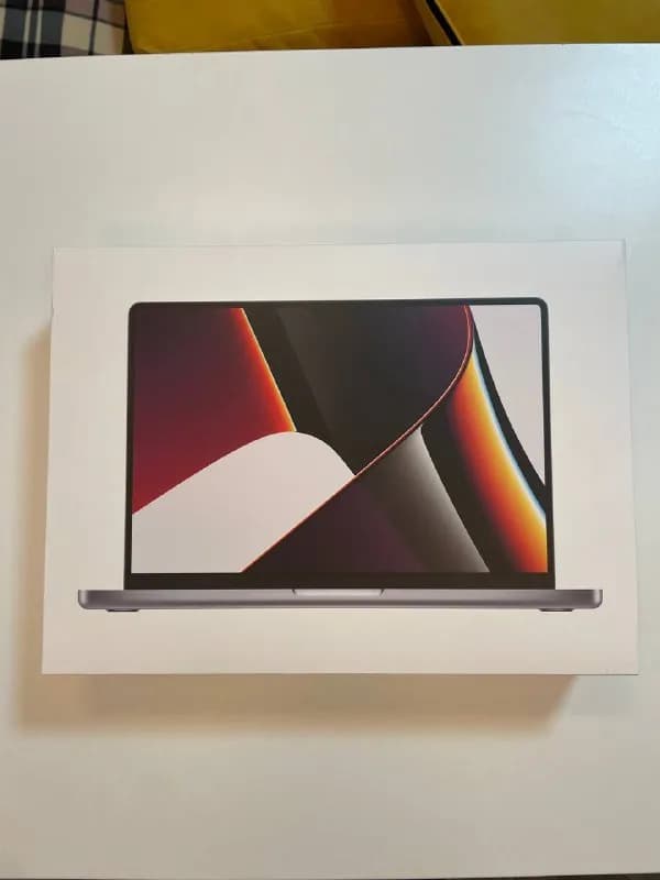 MacBook Pro 14.2» Apple M1 Pro (8 °C CPU/14C GPU), 16 GB, 512 GB, Space Gray, (EN/RU). Состояние новог — Тбилиси — 4 100 ₾