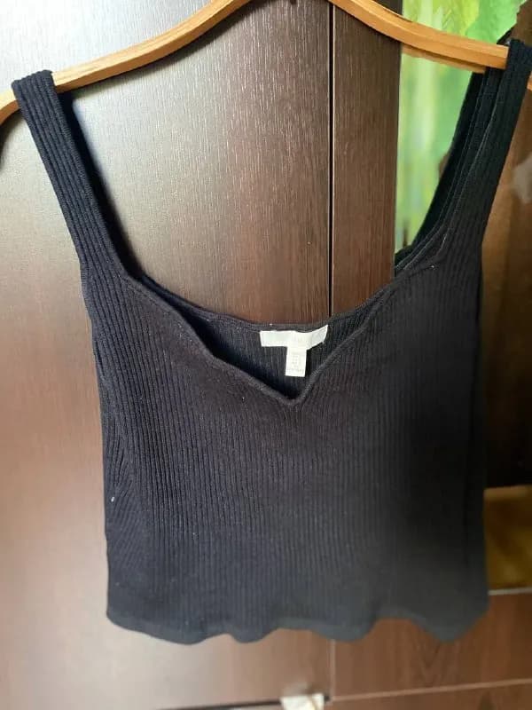 H&M — Тбилиси — 3 ₾