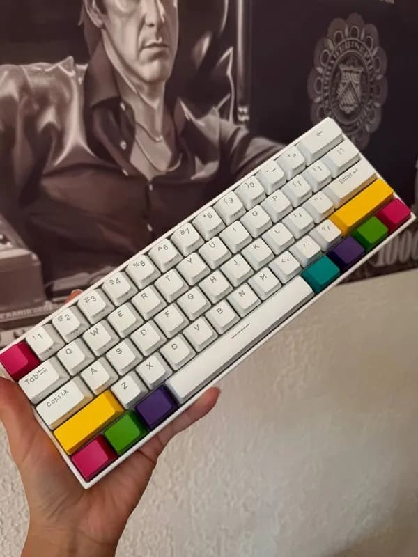 1) Клавиатура Anne pro 2 — Тбилиси — 50 ₾