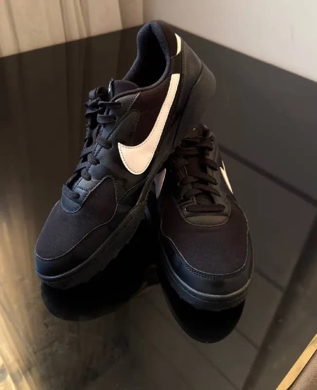 Nike — Батуми — 100 ₾