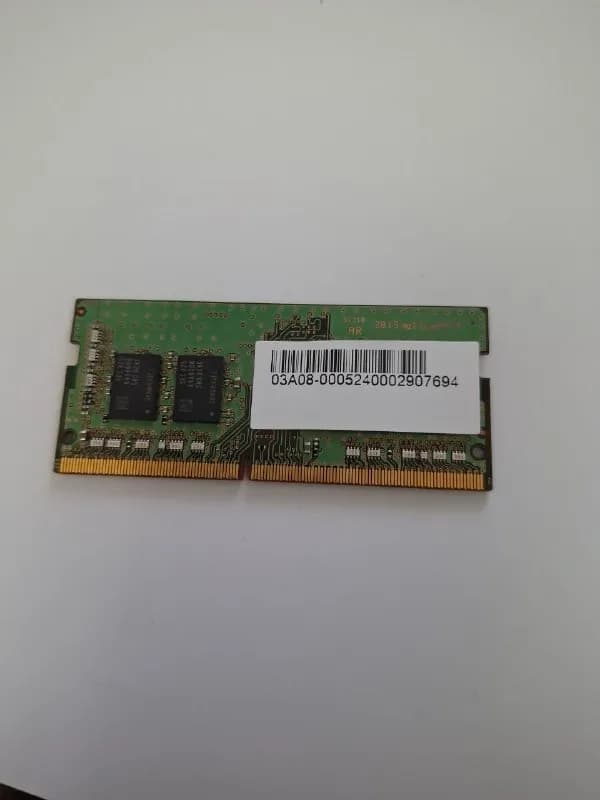 Samsung 8GB. 100 лари. — Батуми — 100 ₾