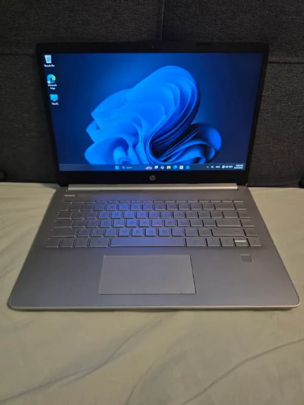 HP Laptop 14-DQ2053cl 14» FHD Laptop Intel Core i3-1125G4 16GB 256GB W11H — Батуми — 750 ₾