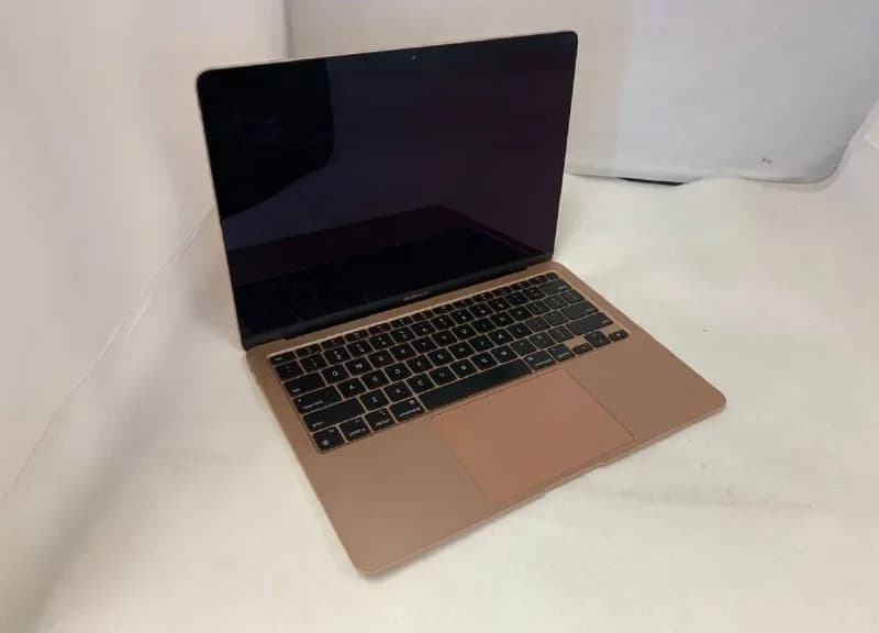 MacBook Air M1 2020 — Батуми — 1 150 ₾