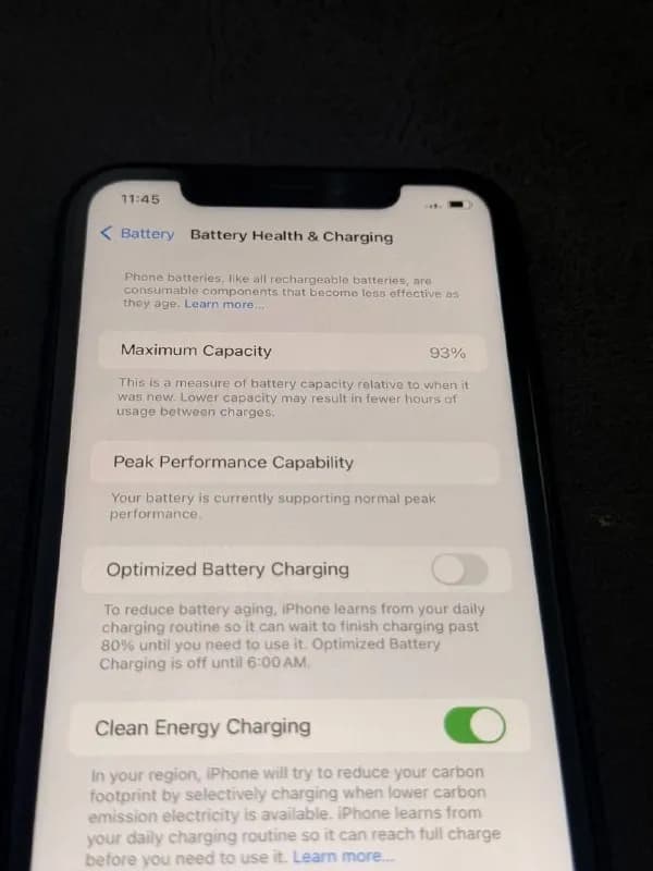 Iphone xr — Батуми — 170 ₾