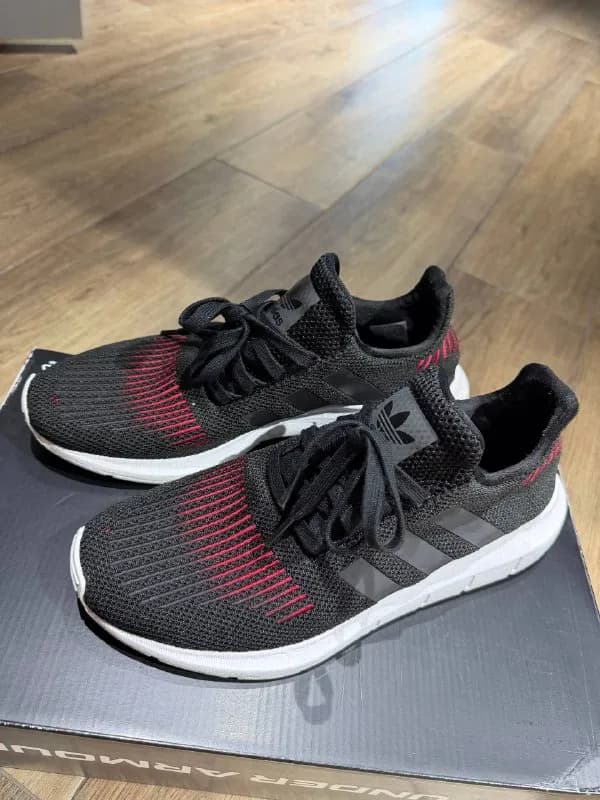 Adidas Swift Run B37741 — Батуми — 55 ₾