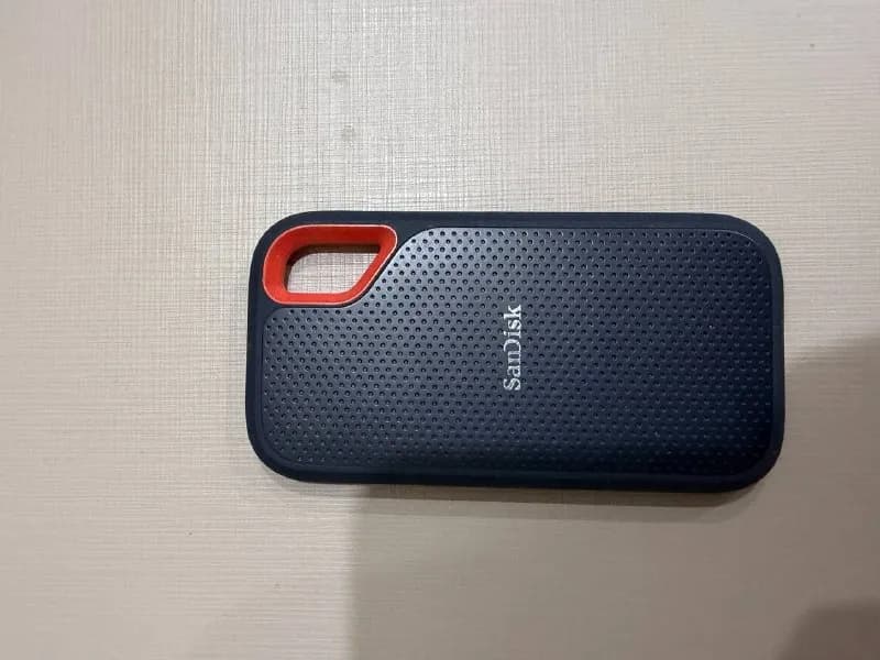 San Disk SSD — Батуми — 200 ₾