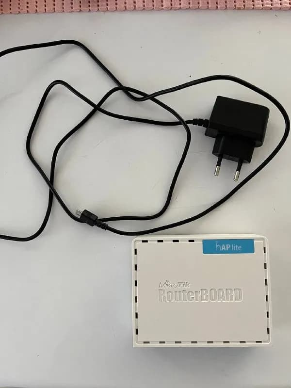 MikroTik. Покупал за 100, отдам за 50. — Тбилиси