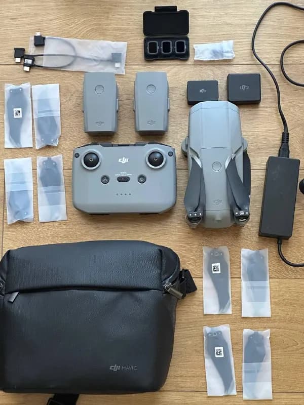 dji mavic air 2 fly more combo в отличном состоянии, очень мало и бережно использовался. Запасные ко — Тбилиси — 850 $