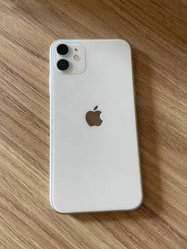 Iphone 11 White 128 Gb — Тбилиси — 1 000 ₾