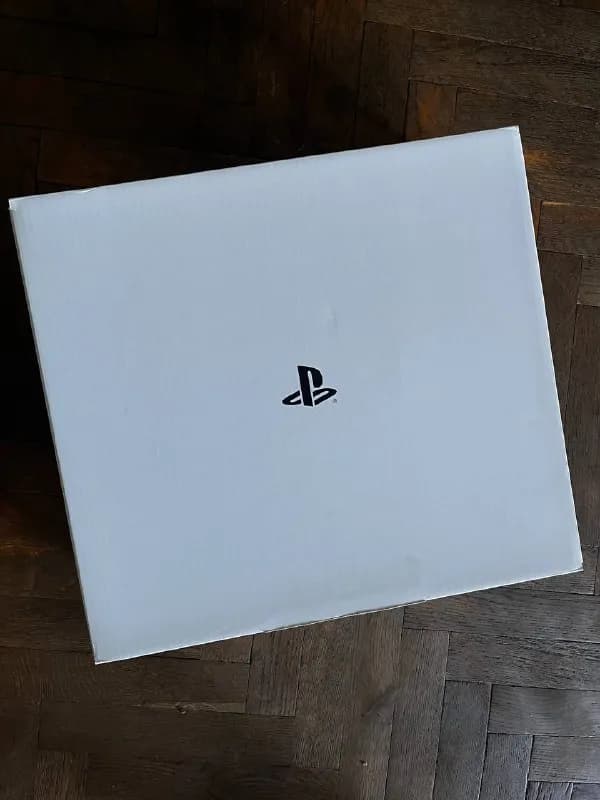 Ps5+ 2 контроллера — Тбилиси — 1 000 ₾