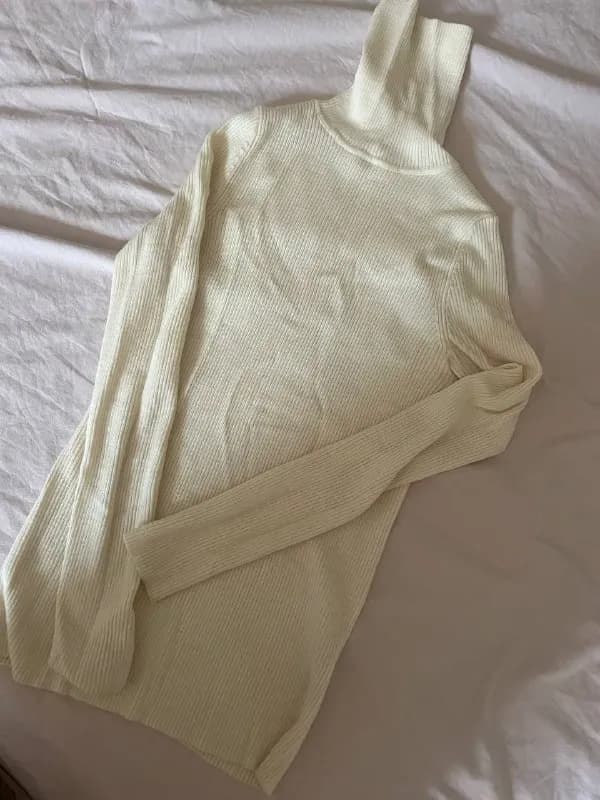 uniqlo — Тбилиси — 15 ₾
