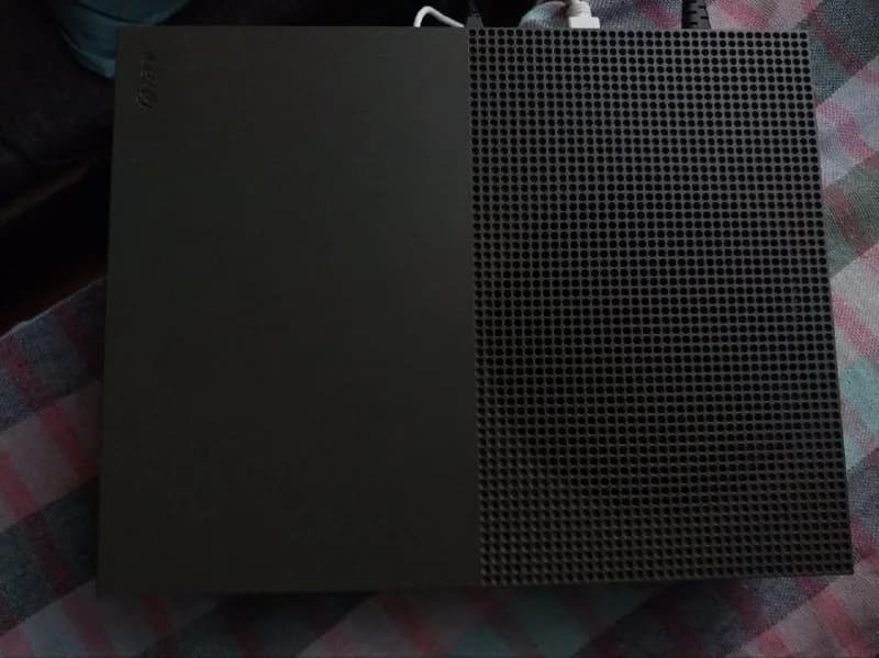 Xbox One S 1TB Limited Edition Battlefield — Тбилиси — 400 ₾