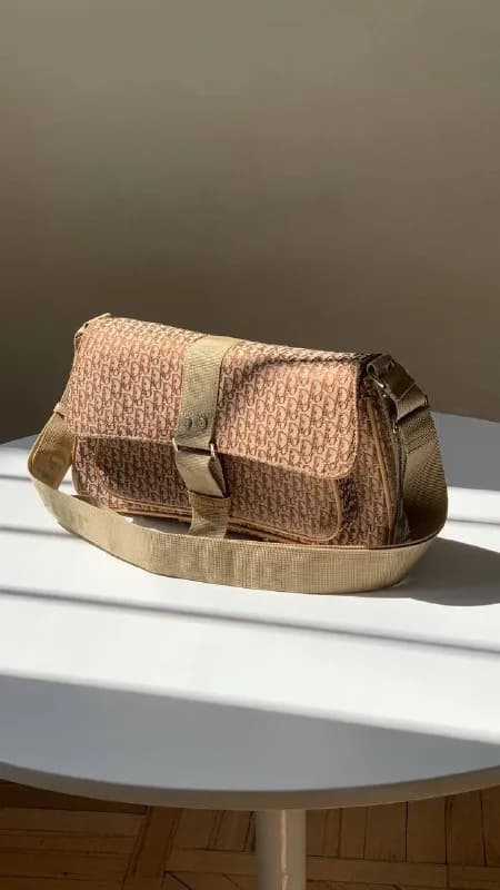 Dior — Тбилиси — 50 ₾
